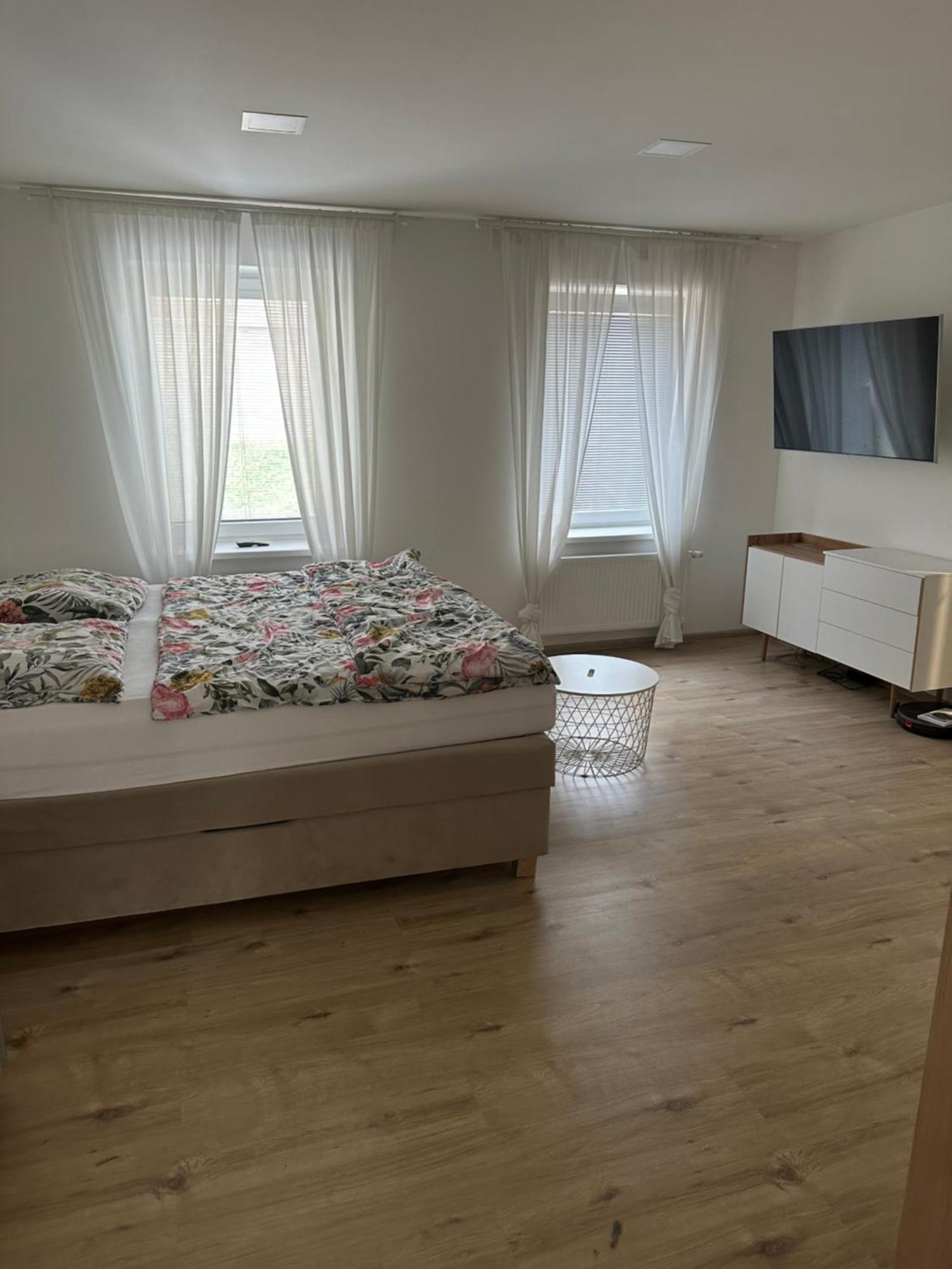 Ferienwohnung Pritluky Horni Břeclav Exterior foto